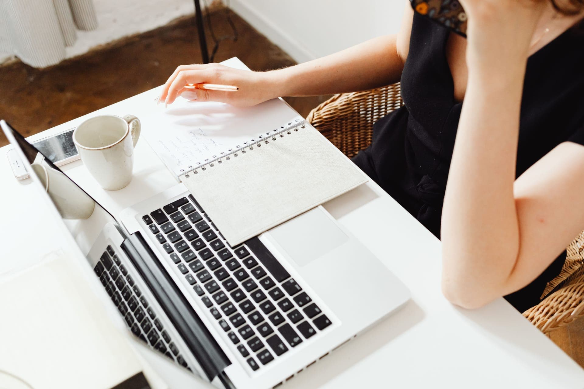 Auto-Apply vs Job Alerts: Which Actually Gets Interviews?